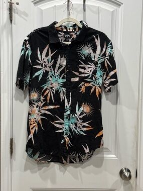 Billabong Men’s Size M Organic Cotton Button Up Tropical Camp Shirt EUC